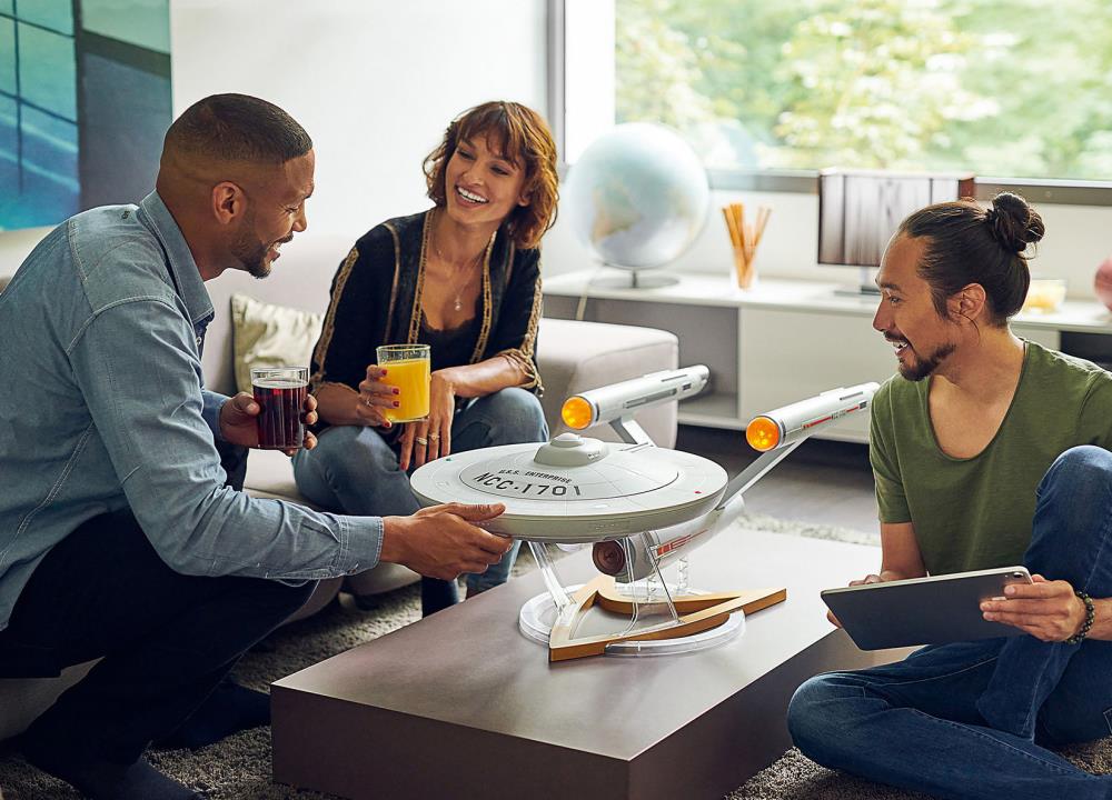Star Trek: The Original Series U.S.S. Enterprise NCC-1701 Playset Gallery Image 5