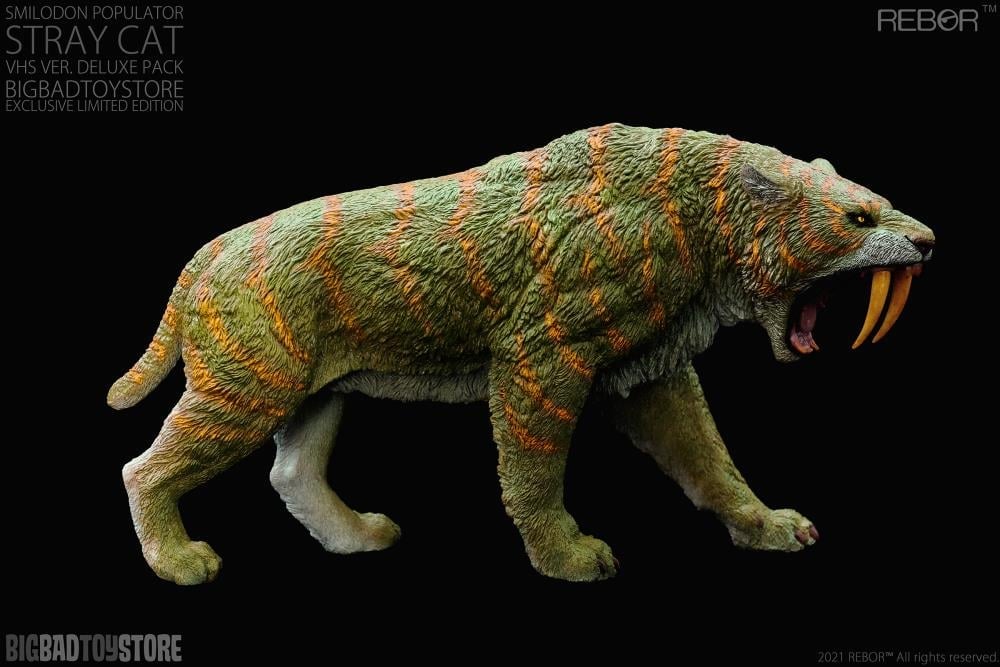 Smilodon Populator "Stray Cat" (VHS Ver.) Deluxe 1:11±1 Scale BBTS Exclusive Limited Edition Replica Gallery Image 6
