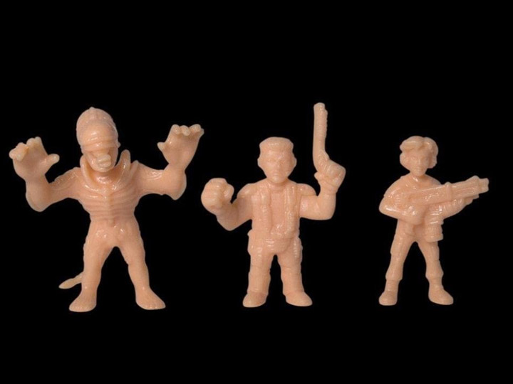 Aliens M.U.S.C.L.E. Pack B: Hicks, Alien Warrior (Mouth Open), Ripley Gallery Image 1
