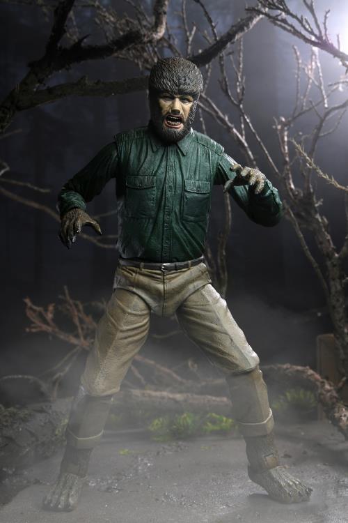 Universal Monsters Ultimate The Wolf Man Figure Gallery Image 12