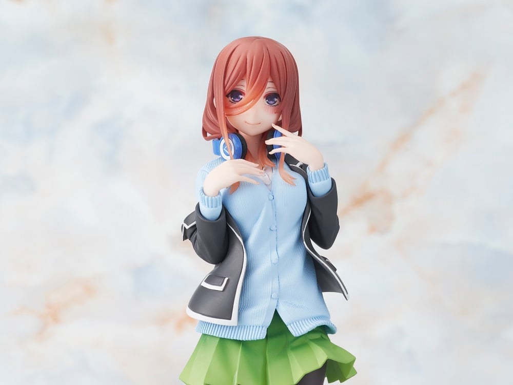 The Quintessential Quintuplets Nakano Miku (Uniform Ver.) Coreful Figure Gallery Image 11