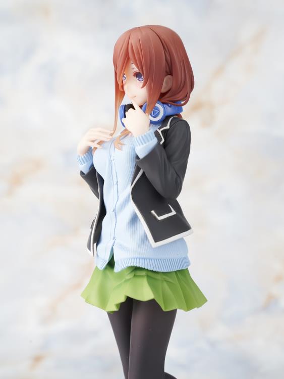 The Quintessential Quintuplets Nakano Miku (Uniform Ver.) Coreful Figure Gallery Image 10