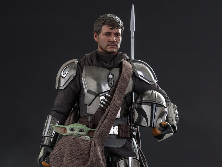 The Mandalorian TMS051 The Mandalorian and Grogu 1/6th Scale Collectible Figure Set Gallery Image 1