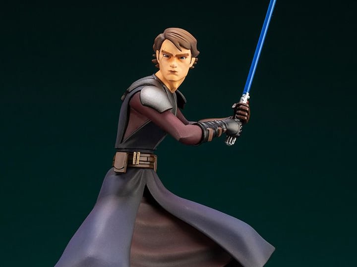 Star Wars: The Clone Wars ArtFX+ Anakin Skywalker Statue (With Ahsoka Tano Piece) Gallery Image 1
