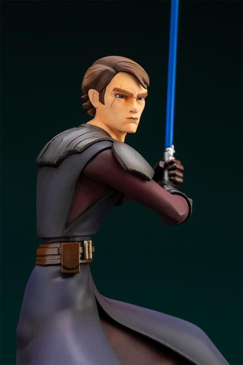 Star Wars: The Clone Wars ArtFX+ Anakin Skywalker Statue (With Ahsoka Tano Piece) Gallery Image 13