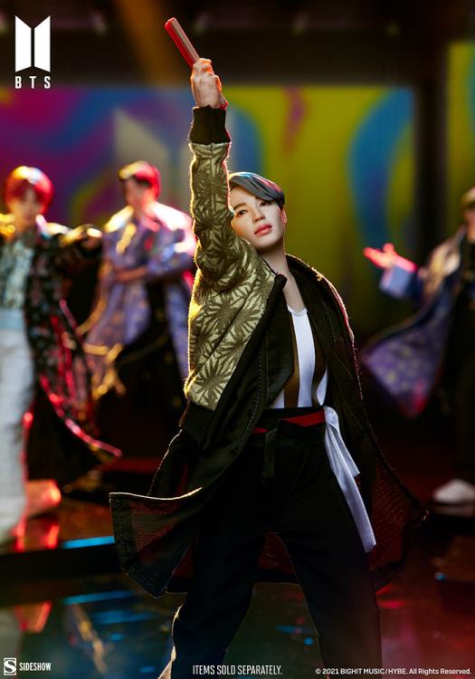 BTS Jimin Deluxe Statue Gallery Image 13
