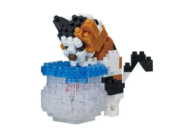 Cats Nanoblock Collection Series Fishbowl Cat Gallery Image 1