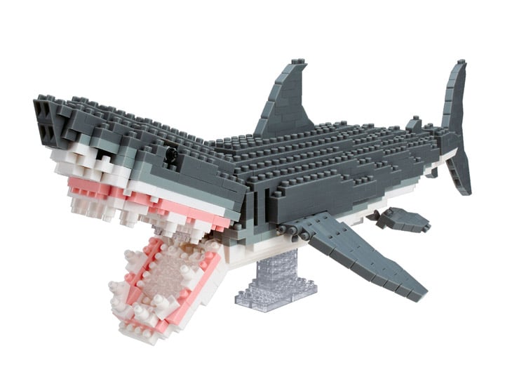 Nanoblock Sea Friends Series DX Great White Shark Gallery Image 1