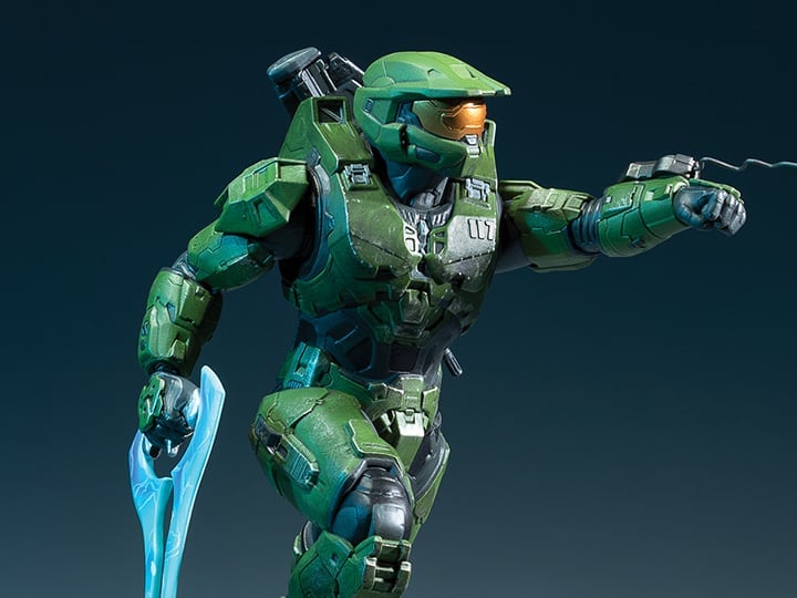 Halo Infinite Master Chief With Grappleshot PVC Statue Gallery Image 1