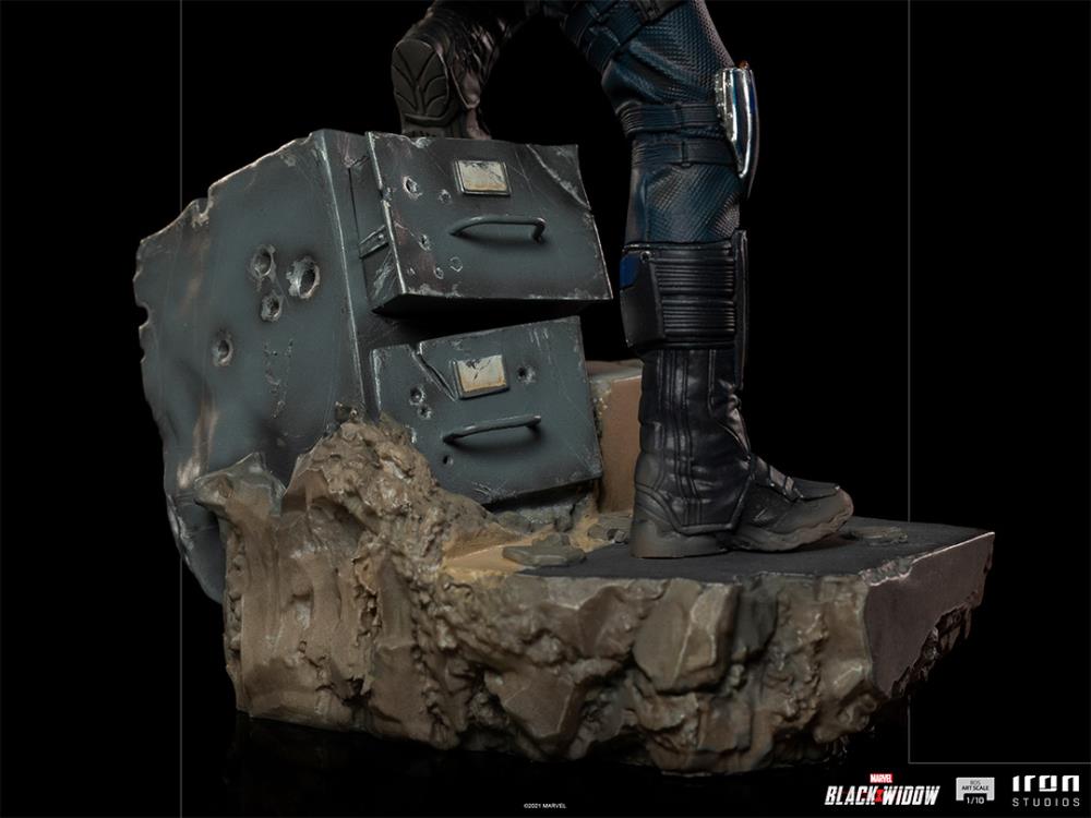 Black Widow Battle Diorama Series Taskmaster 1/10 Art Scale Limited Edition Statue Gallery Image 10