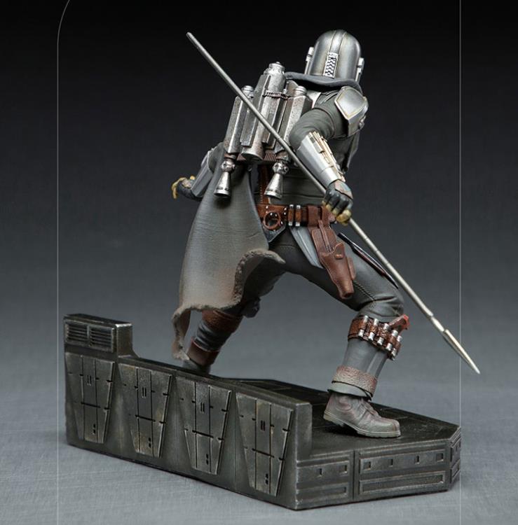 The Mandalorian Battle Diorama Series The Mandalorian 1/10 Art Scale Limited Edition Statue Gallery Image 5