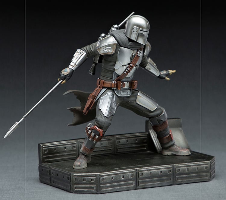 The Mandalorian Battle Diorama Series The Mandalorian 1/10 Art Scale Limited Edition Statue Gallery Image 4