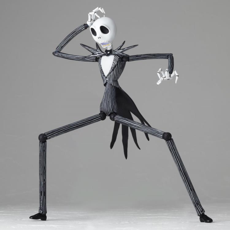 The Nightmare Before Christmas Legacy of Revoltech LR-058 Jack Skellington (Glow-in-the-Dark Ver.) Gallery Image 8