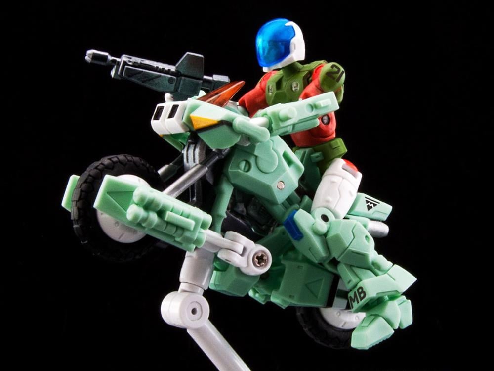 Robotech VR-052F Battler Cyclone Scott Bernard 1/28 Scale Figure Gallery Image 7