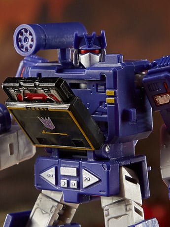 Transformers War for Cybertron: Kingdom Core Soundwave Gallery Image 2