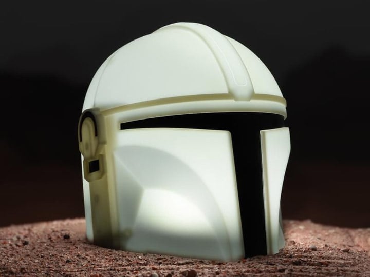 The Mandalorian The Mandalorian Desktop Light Gallery Image 1