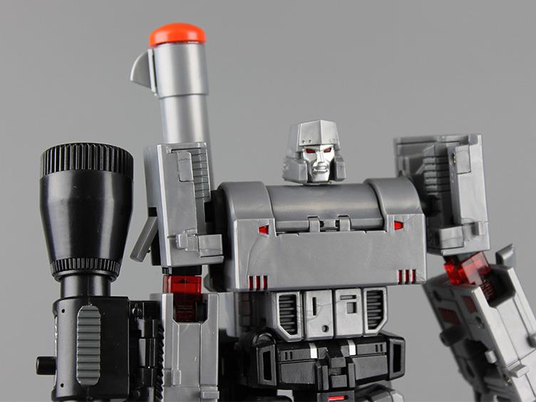 TW-01B Hegemon With Orange Barrel Plug Gallery Image 3