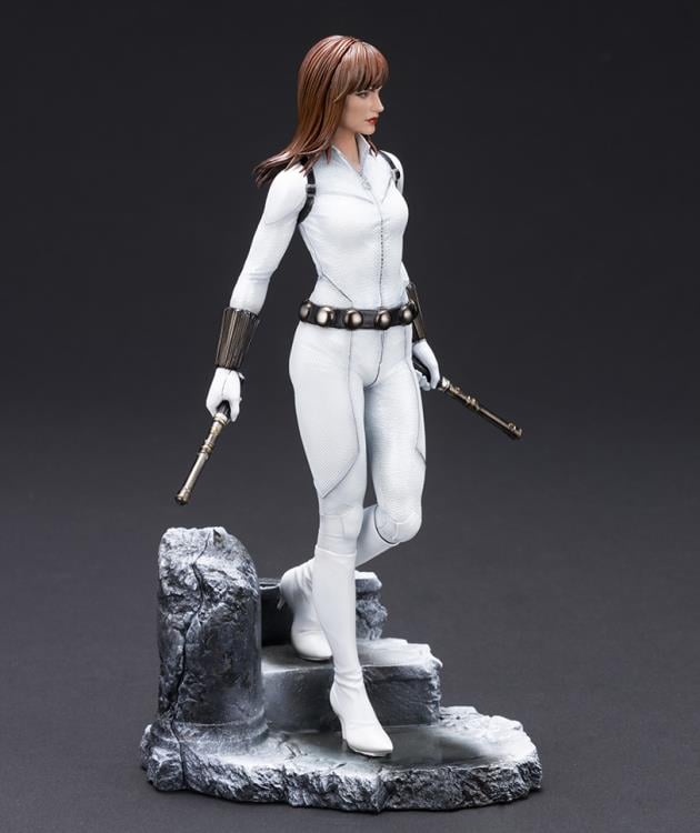 Marvel Comics ArtFX Premier Black Widow (White Costume) PX Previews Exclusive Limited Edition Statue Gallery Image 9