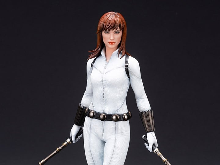 Marvel Comics ArtFX Premier Black Widow (White Costume) PX Previews Exclusive Limited Edition Statue Gallery Image 1