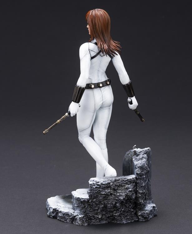 Marvel Comics ArtFX Premier Black Widow (White Costume) PX Previews Exclusive Limited Edition Statue Gallery Image 6