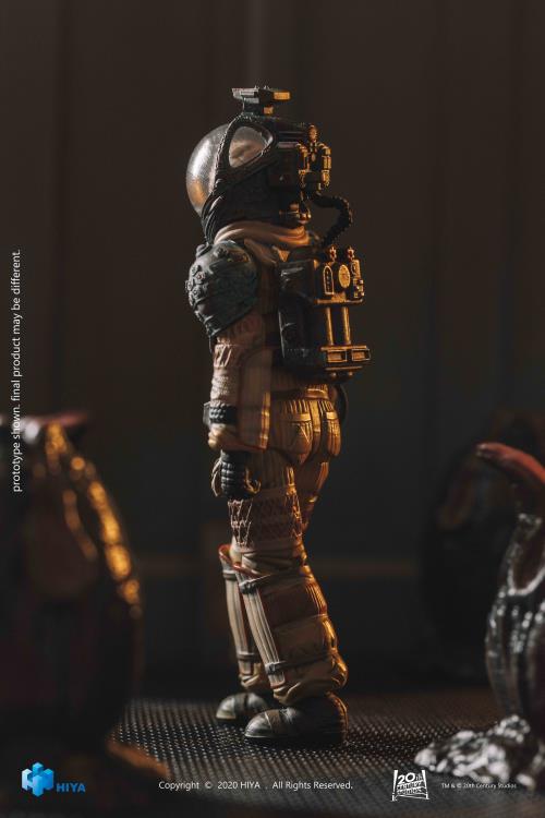 Alien Kane In Spacesuit 1:18 Scale PX Previews Exclusive Figure Gallery Image 6