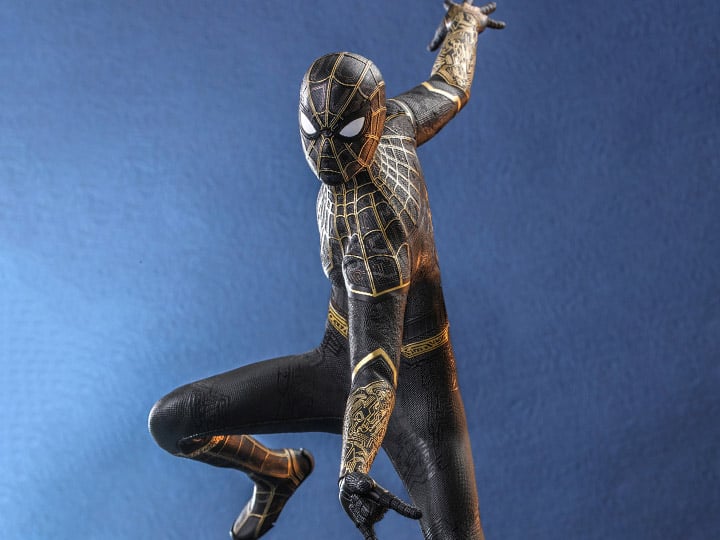 Spider-Man: No Way Home MMS604 Spider-Man (Black & Gold Suit) 1/6th Scale Collectible Figure Gallery Image 1