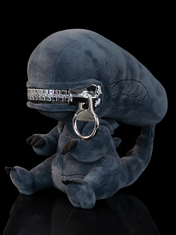 Alien Xenomorph Zippermouth Plush Gallery Image 2