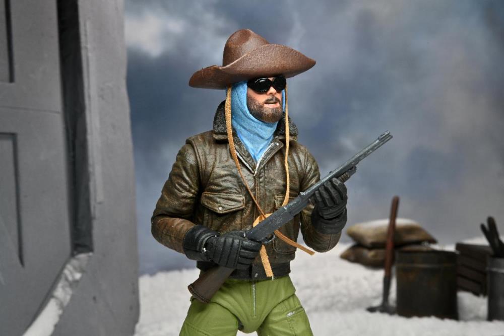 The Thing Ultimate MacReady (Outpost 31) Figure Gallery Image 6