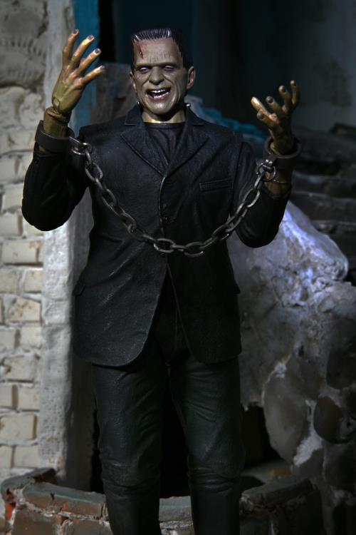 Universal Monsters Ultimate Frankenstein's Monster (Color) 7" Scale Figure Gallery Image 10