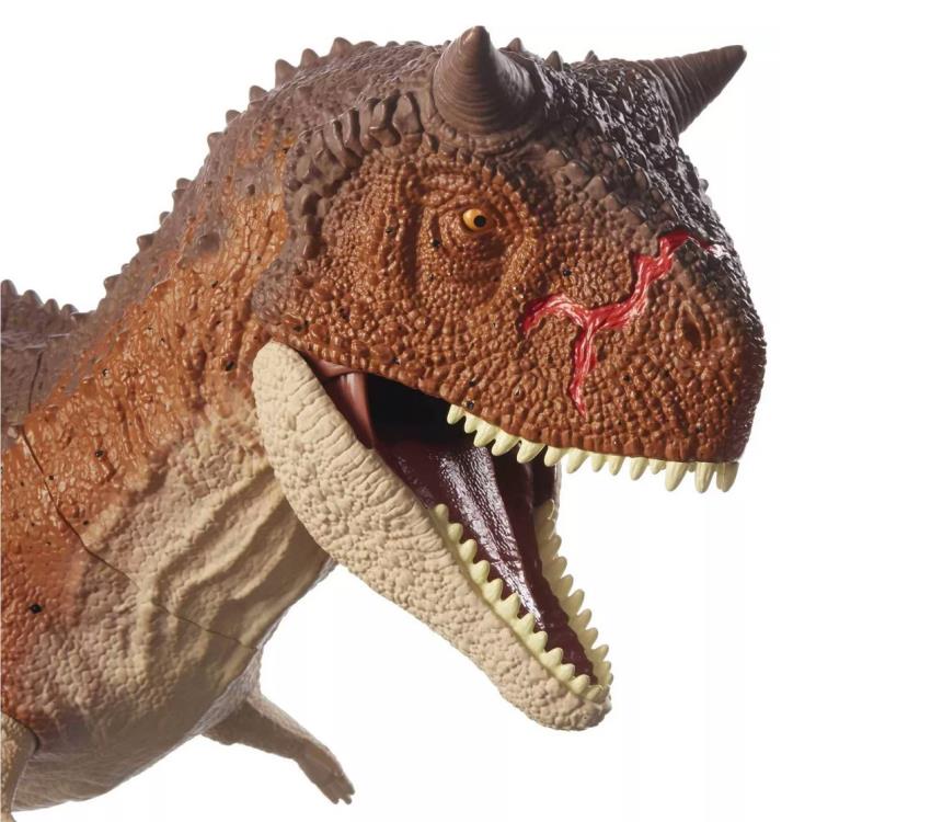 Jurassic World: Camp Cretaceous Super Colossal Carnotaurus Toro Gallery Image 4