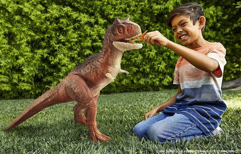 Jurassic World: Camp Cretaceous Super Colossal Carnotaurus Toro Gallery Image 8