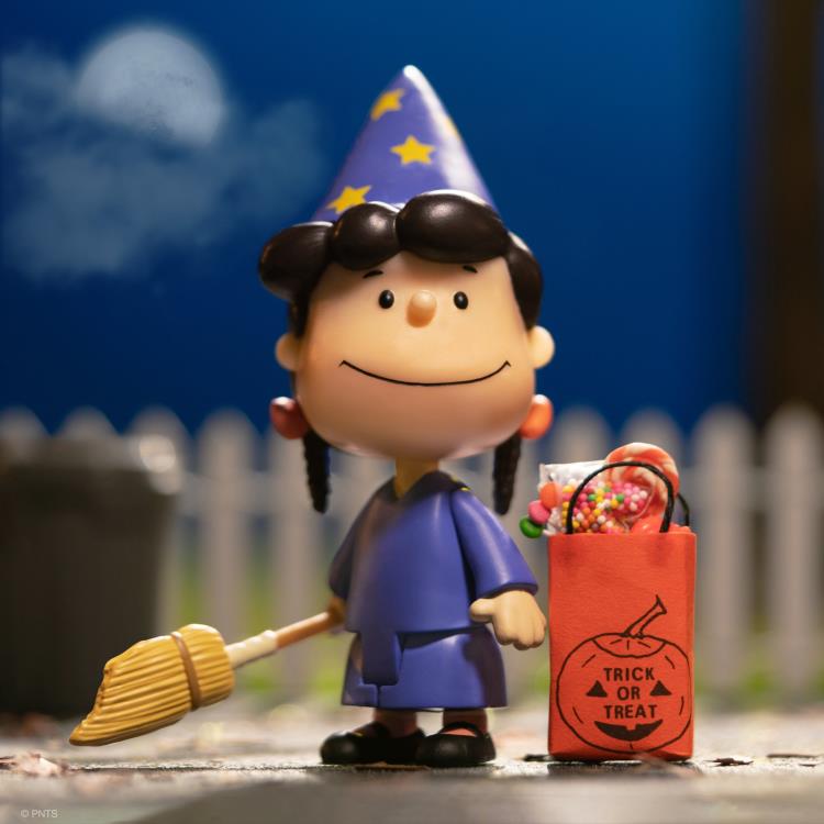 Peanuts ReAction Witch Violet Figure Gallery Image 5