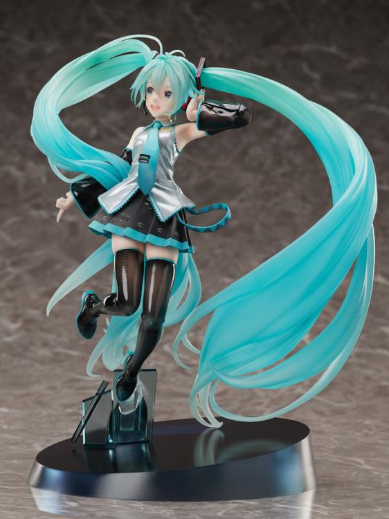 Vocaloid F:Nex Hatsune Miku Chronicle 1/7 Scale Figure Gallery Image 4