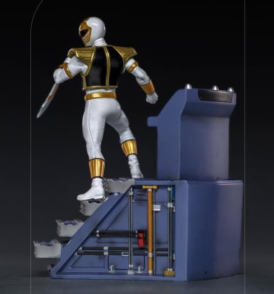 Mighty Morphin Power Rangers Battle Diorama Series White Ranger 1/10 Scale Limited Edition Statue Gallery Image 4