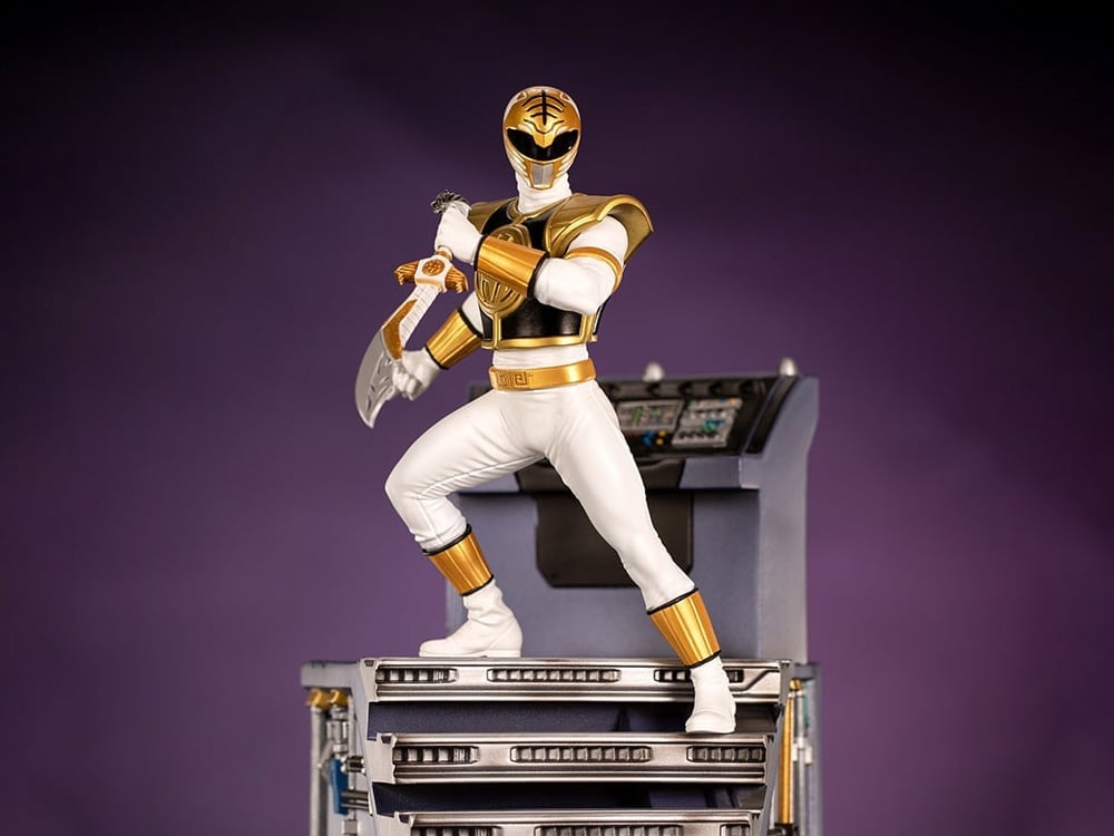 Mighty Morphin Power Rangers Battle Diorama Series White Ranger 1/10 Scale Limited Edition Statue Gallery Image 1