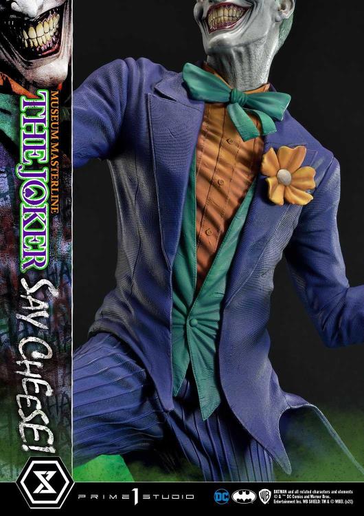 DC Comics Museum Masterline The Joker (Say Cheese) Deluxe 1/3 Scale Statue Gallery Image 30