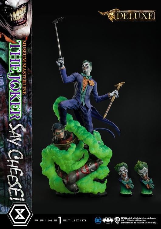 DC Comics Museum Masterline The Joker (Say Cheese) Deluxe 1/3 Scale Statue Gallery Image 7