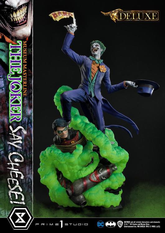 DC Comics Museum Masterline The Joker (Say Cheese) Deluxe 1/3 Scale Statue Gallery Image 11