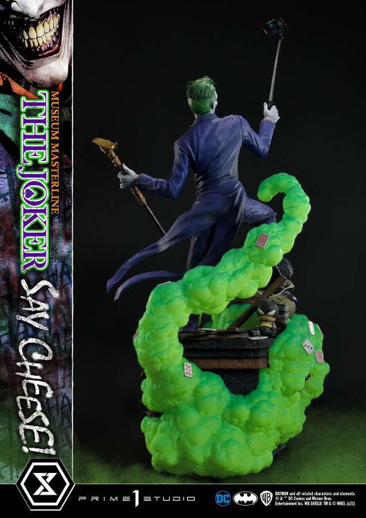 DC Comics Museum Masterline The Joker (Say Cheese) Deluxe 1/3 Scale Statue Gallery Image 10