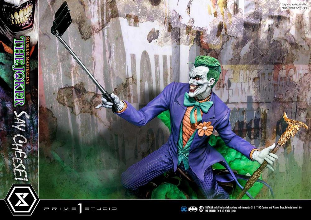 DC Comics Museum Masterline The Joker (Say Cheese) Deluxe 1/3 Scale Statue (With Bonus) Gallery Image 35