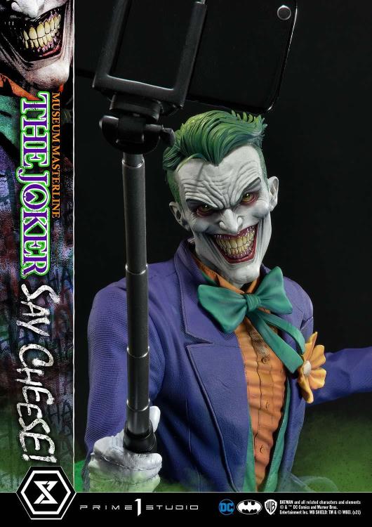DC Comics Museum Masterline The Joker (Say Cheese) Deluxe 1/3 Scale Statue (With Bonus) Gallery Image 38