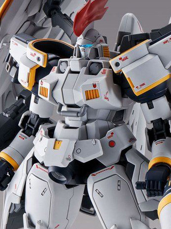 New Mobile Report Gundam Wing Endless Waltz: The Glory of Losers MG Tallgeese OZ-00MS Flugel (EW Ver.) 1/100 Scale Model Kit Gallery Image 2