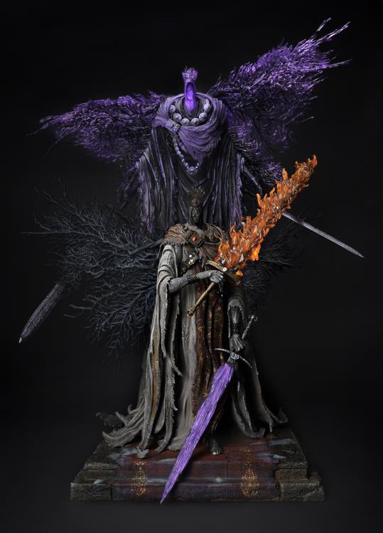 Dark Souls III Pontiff Sulyvahn 1/7 Scale Deluxe Limited Edition Statue Gallery Image 3