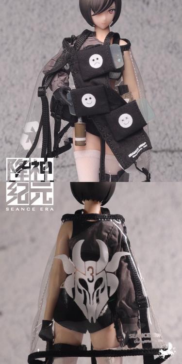 Seance Era Cerberus 1/12 Scale Figure
