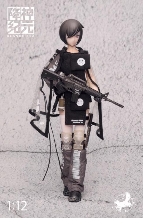 Seance Era Cerberus 1/12 Scale Figure