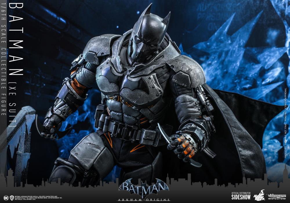 Batman: Arkham Origins VGM52 Batman (XE Suit) 1/6th Scale Collectible Figure Gallery Image 15