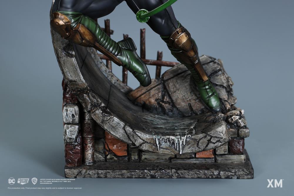 DC Rebirth Premium Collectibles Green Arrow 1/6 Scale Limited Edition Statue Gallery Image 26