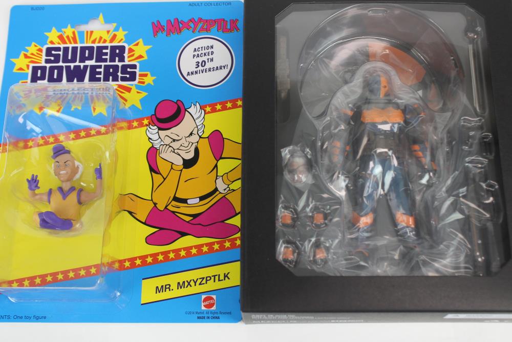 Defective Loot Box #0016 (DAMAGED - ALL SALES FINAL) Gallery Image 6