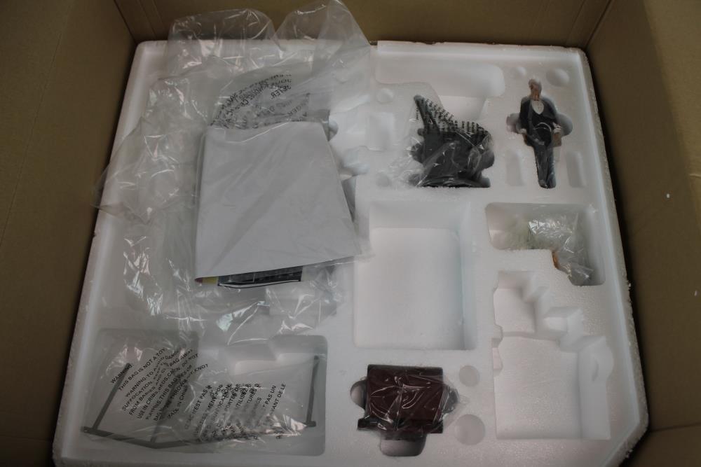 Defective Loot Box #0016 (DAMAGED - ALL SALES FINAL) Gallery Image 3