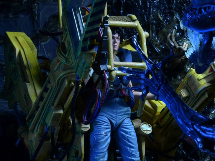 Aliens Power Loader (P-5000) Deluxe Vehicle Gallery Image 1